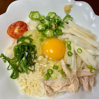 ぶっかけ素麺！冷蔵庫にあるもので（笑）